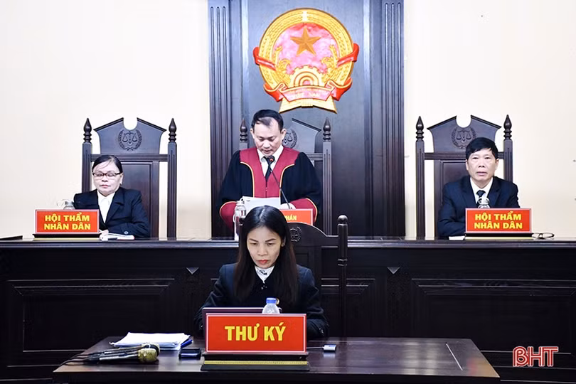 16 tháng tù cho đối tượng tàng trữ trái phép ma tuý 