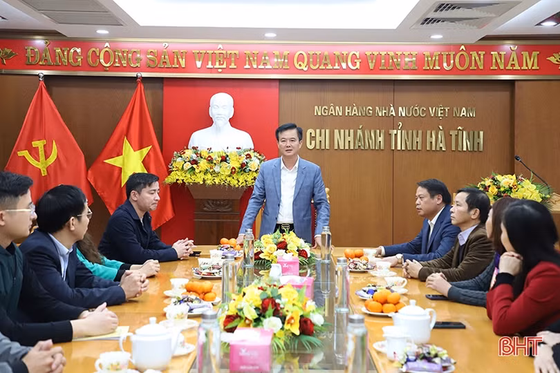 Lãnh đạo tỉnh động viên các ngân hàng thực hiện quyết toán cuối năm