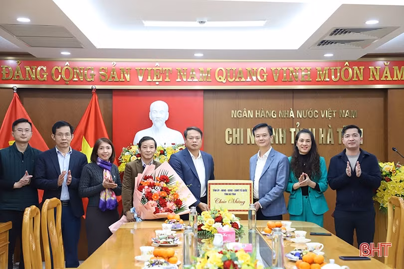 Lãnh đạo tỉnh động viên các ngân hàng thực hiện quyết toán cuối năm