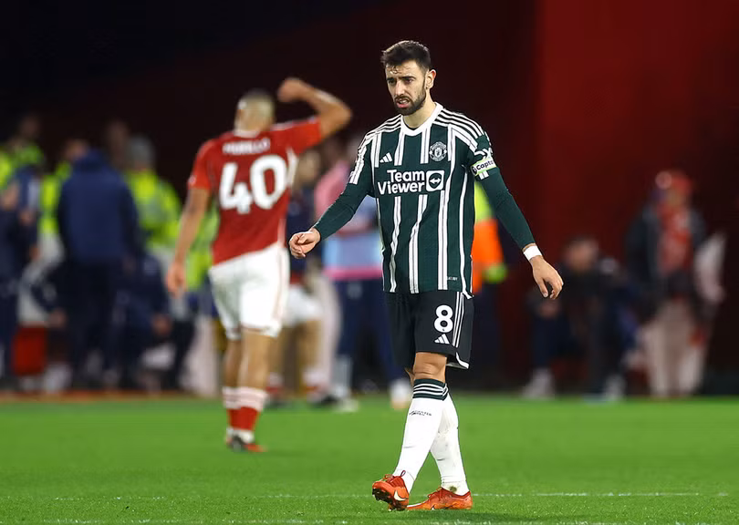 Thua sốc Nottingham, MU xa dần giấc mơ top 4