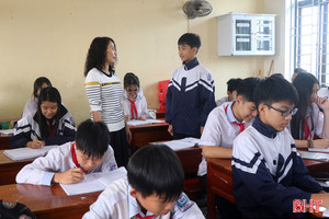 Tăng gần 4.000 thí sinh, thi tuyển vào lớp 10 ở Hà Tĩnh nóng lên từng ngày