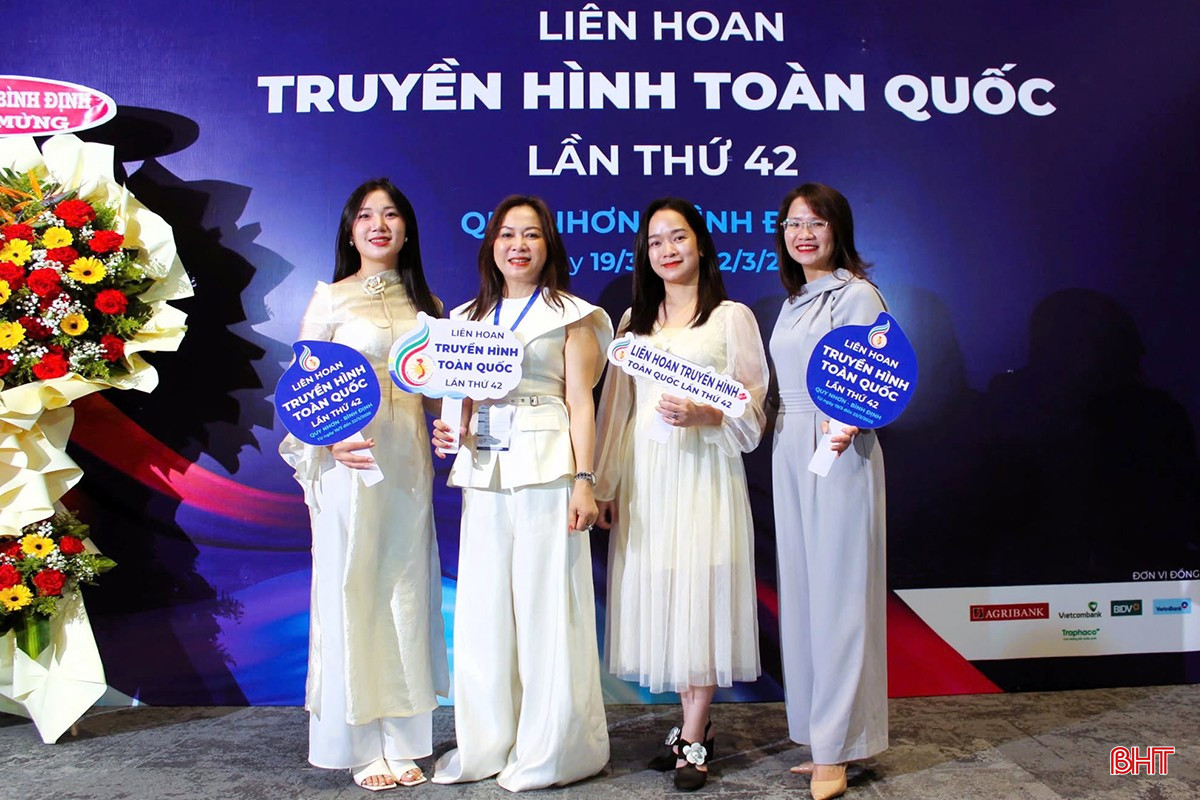 Đoàn cán bộ, phóng viên Đài PT&TH Hà Tĩnh tham gia Liên hoan Truyền hình toàn quốc lần thứ 42 bqbht_br_1a.jpg