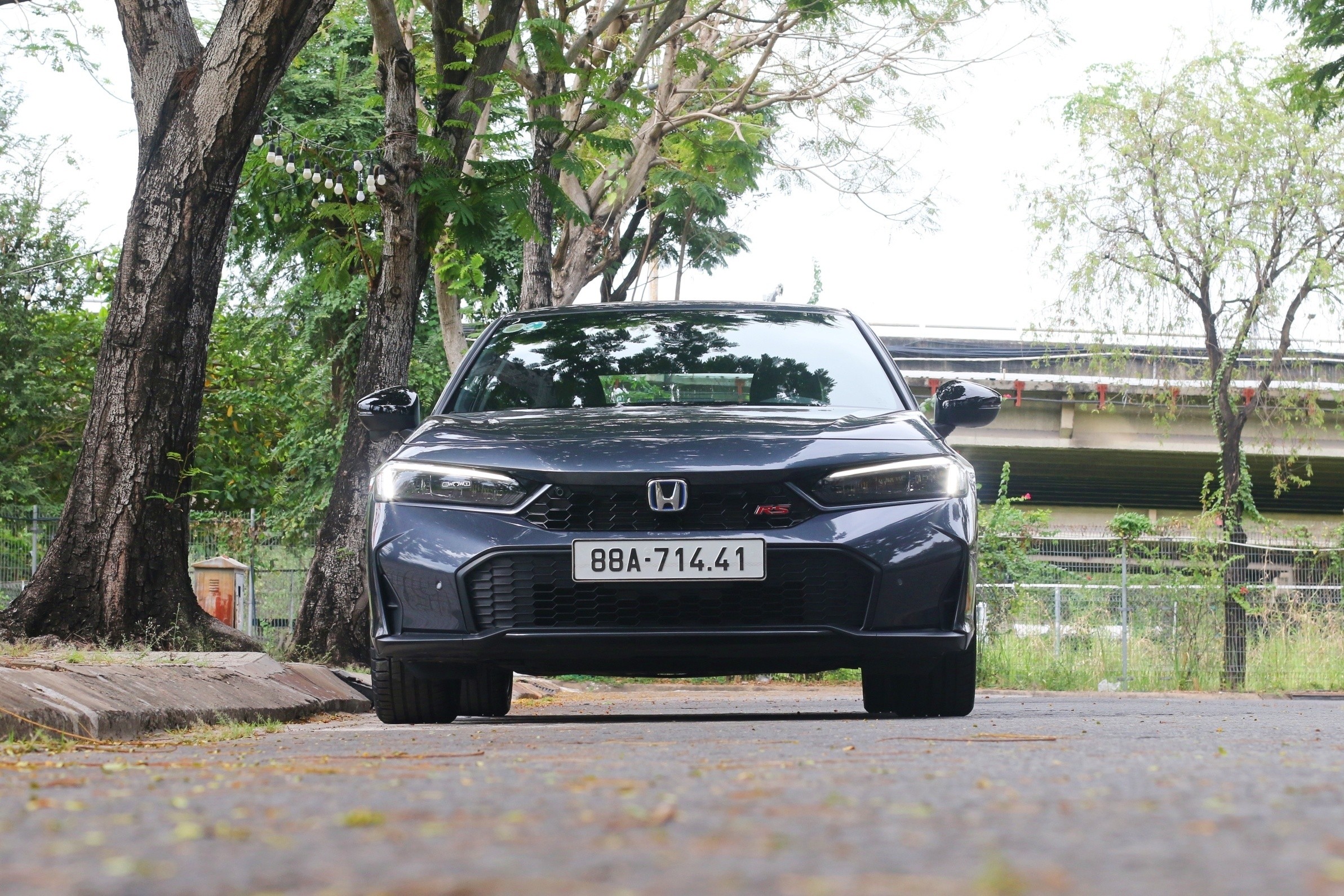 Honda Civic e:HEV RS. Ảnh: Phúc Hậu. Honda Civic e:HEV RS. Ảnh: Phúc Hậu.