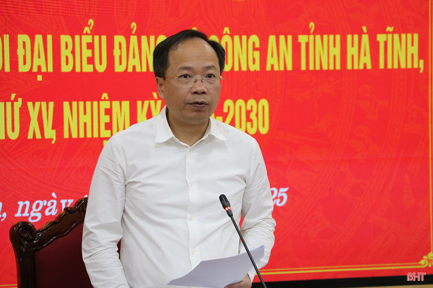 Bí thư Tỉnh ủy Nguyễn Duy Lâm phát biểu tại hội nghị bqbht_br_img-9867.jpg