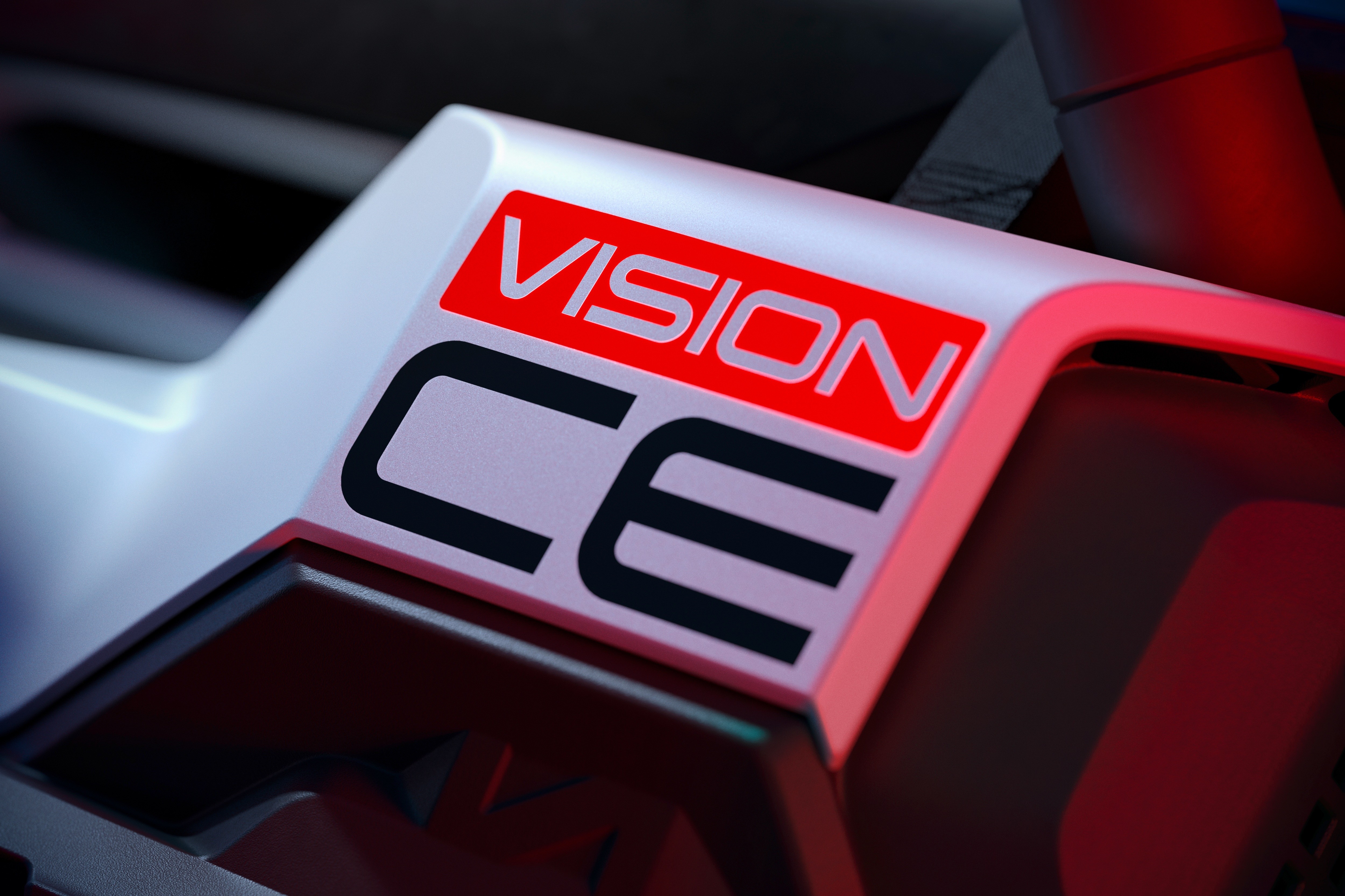 BMW Motorrad Vision CE sẽ chính thức được trình làng đến khách hàng và giới truyền thông tại sự kiện IAA Mobility 2025 tại Munich, Đức. Hãng vẫn chưa có kế hoạch ra mắt phiên bản thương mại của mẫu concept ấn tượng này.