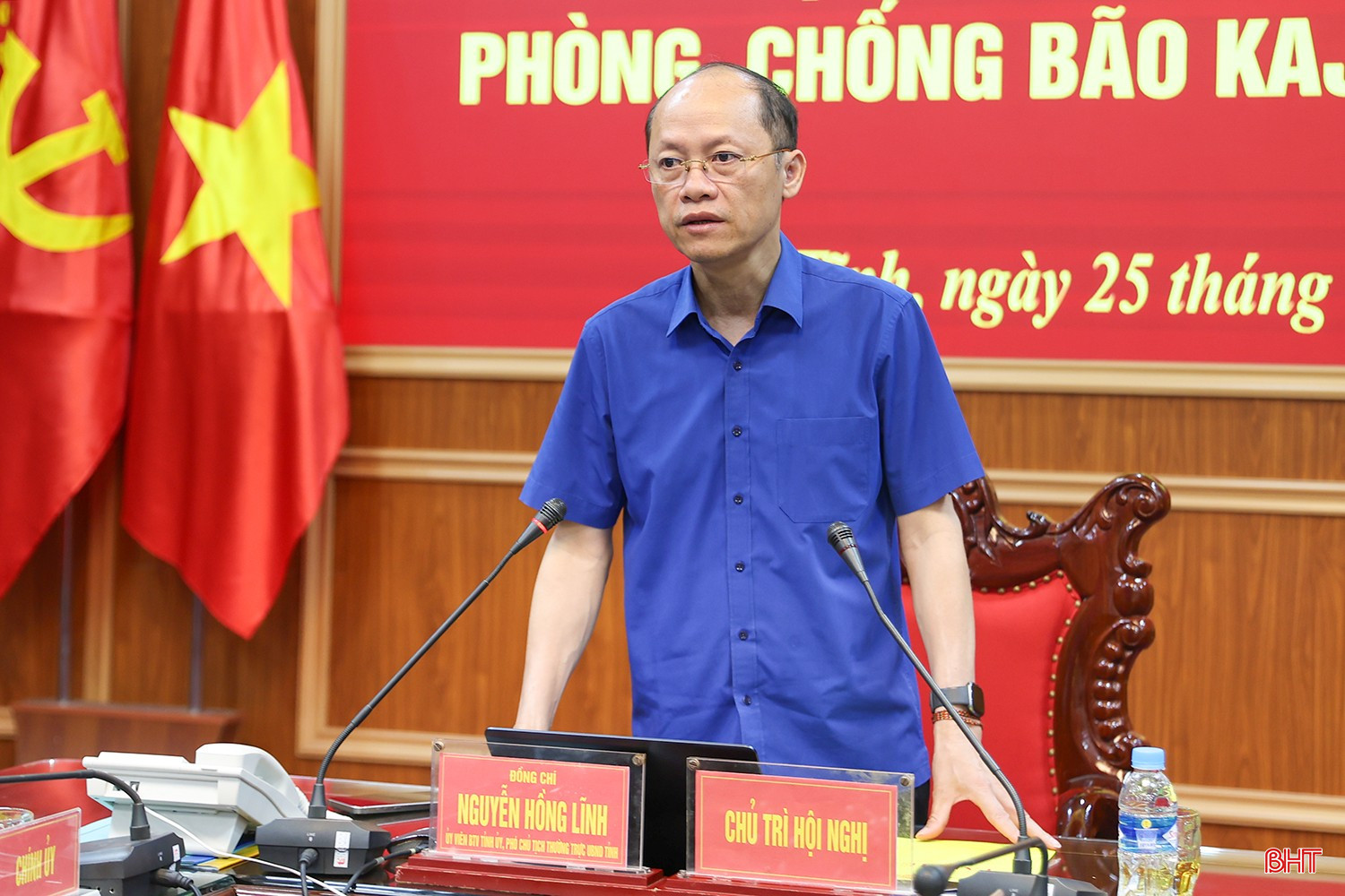Phó Chủ tịch Thường trực UBND tỉnh Nguyễn Hồng Lĩnh phát biểu chỉ đạo tại điểm cầu Hà Tĩnh bqbht_br_aimg-9843.jpg