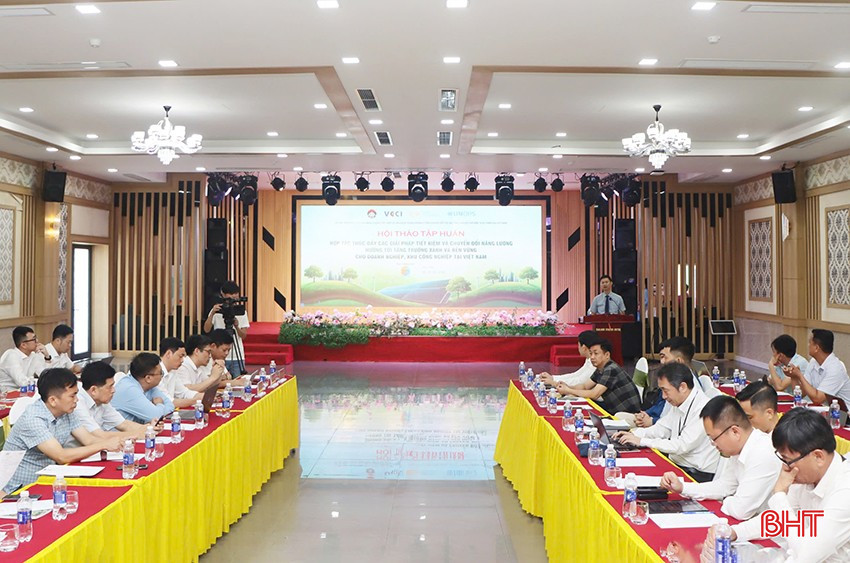 ទិដ្ឋភាពទូទៅនៃសិក្ខាសាលា bqbht_br_z6626896433509-e1e424292fd668072eaa34f9d7bea4ef.jpg