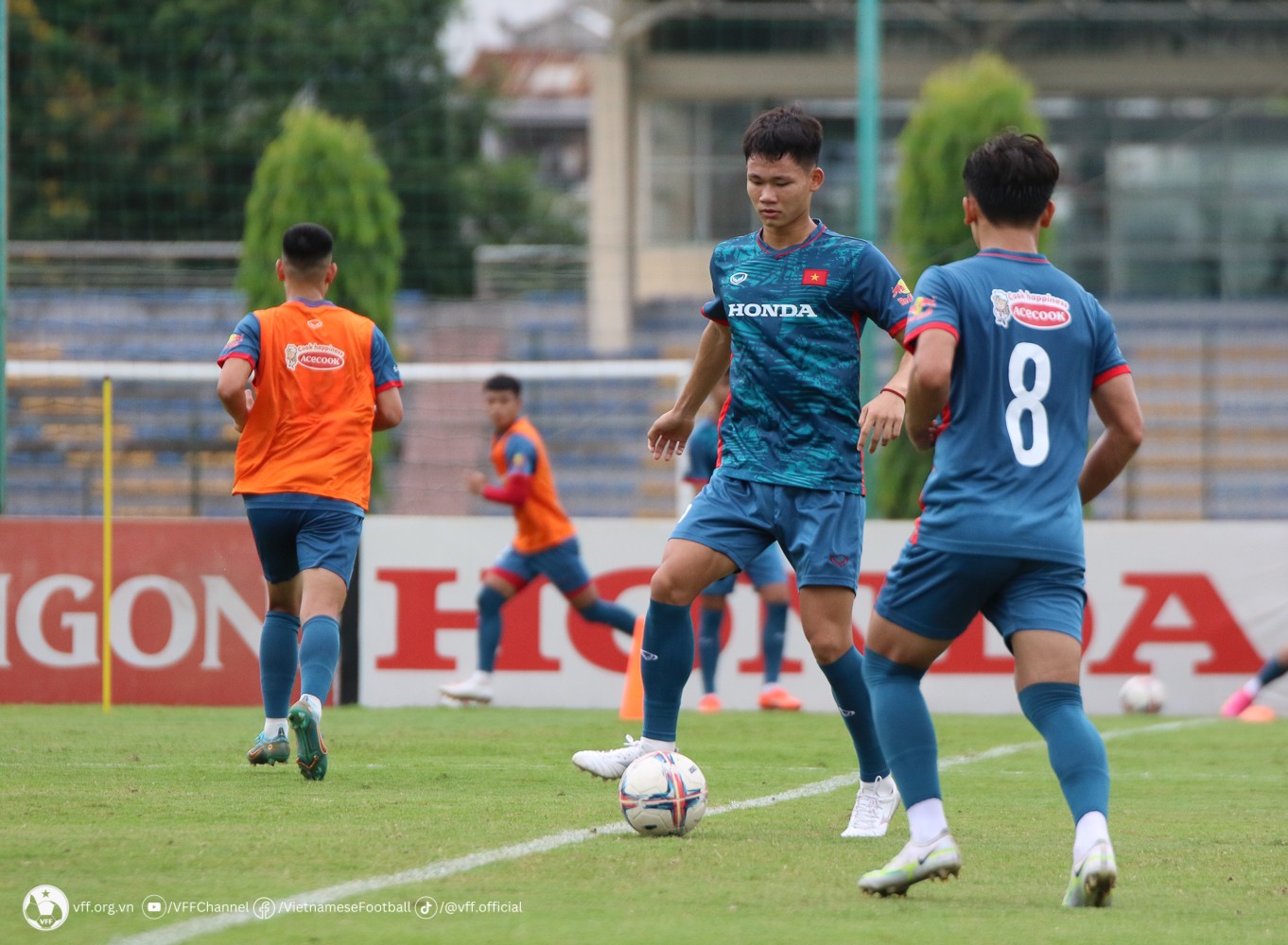 Trung vệ Lê Văn Hà. Ảnh: VFF vff-9189.jpg