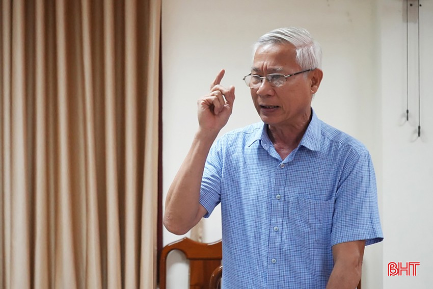 Ông Đoàn Đình Anh - Chủ tịch Hội Khuyến học tỉnh góp ý dự thảo bqbht_br_doan-anh-1-2494.jpg