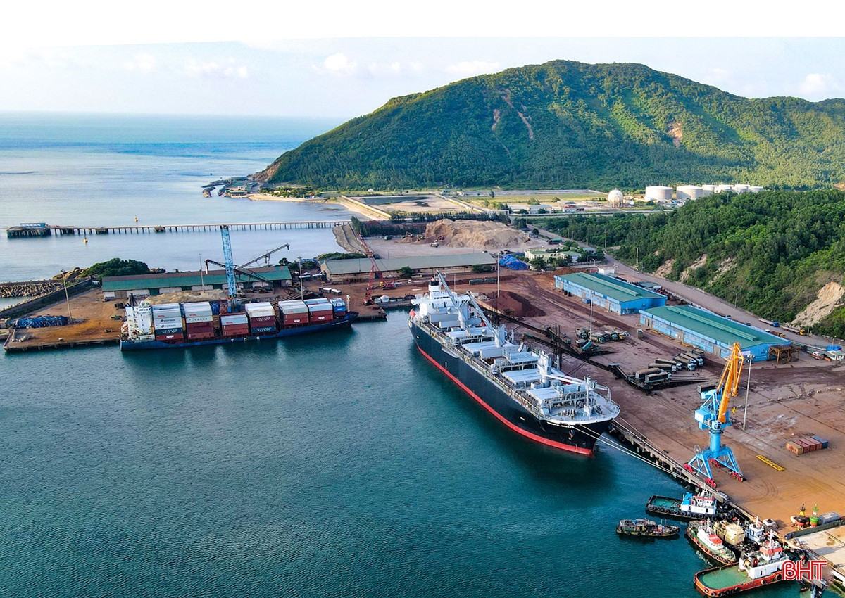 Vung Ang Ekonomik Bölgesi projeleri çeken bir image-3.jpg