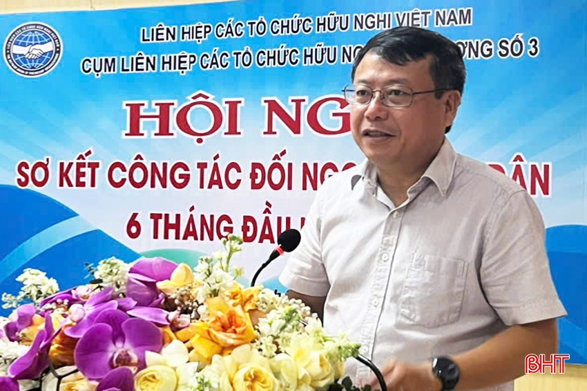 Phó Chủ tịch UBND tỉnh Dương Tất Thắng phát biểu tại hội nghị bqbht_br_z6677370177025-87c91688b2d998457a4962845af1aaee.jpg