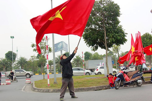 Đội tuyển Việt Nam trở về trong tình cảm ấm cúng của người hâm mộ