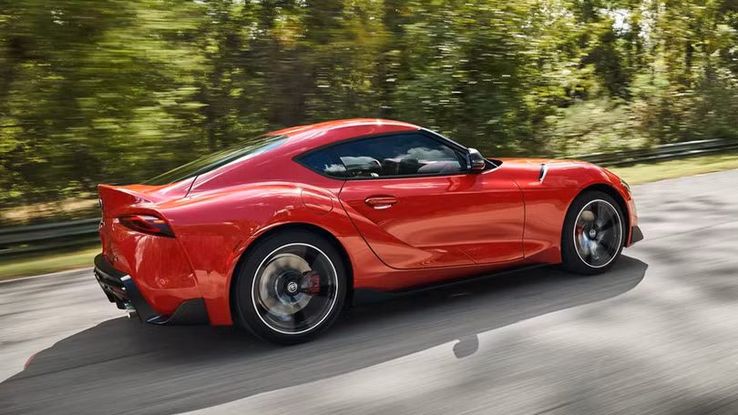 2,1 triệu USD cho chiếc Toyota Supra 2020 đầu tiên trên thế giới