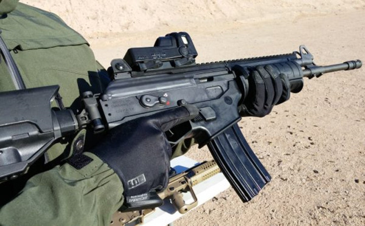 Tính năng chiến đấu đáng gờm của súng trường Galil ACE
