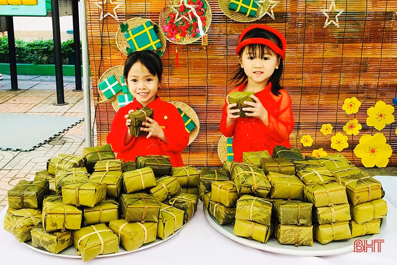 Rực rỡ hội chợ “Xuân yêu thương 2019” Trường Mầm non Trí Đức