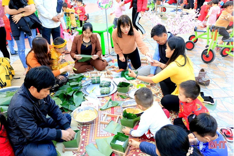Trường Mầm non quốc tế Trung Kiên: “Gói bánh chưng cùng bé cưng...”