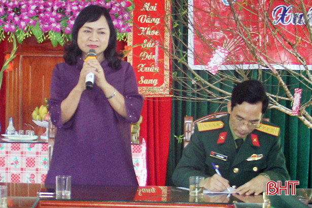 Vui Xuân sớm với chiến sỹ đảo Sơn Dương