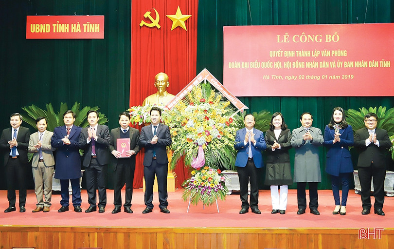 Tiếp tục đổi mới phương thức, nâng cao năng lực lãnh đạo của Đảng bộ Hà Tĩnh trước yêu cầu phát triển nhanh, bền vững