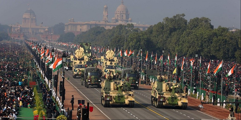 Quân đội Ấn Độ duyệt binh khoe dàn vũ khí siêu hiện đại
