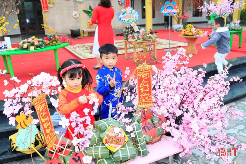 Trường Mầm non quốc tế Trung Kiên: “Gói bánh chưng cùng bé cưng...”