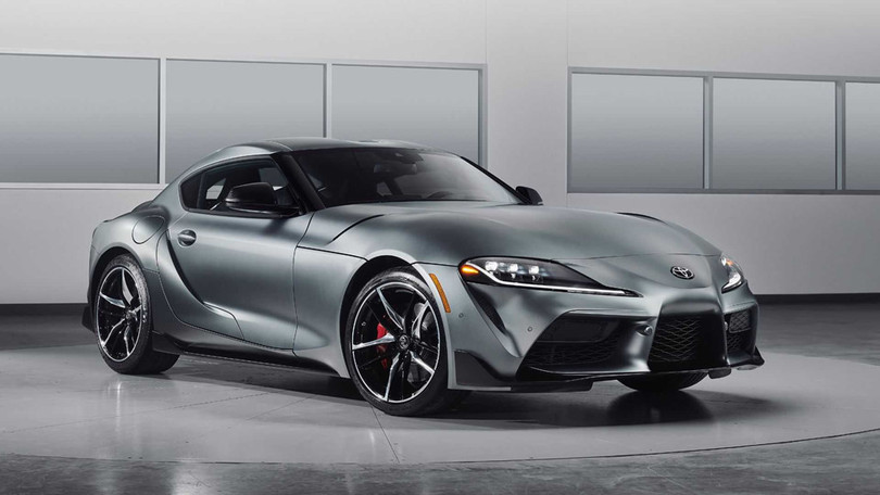 2,1 triệu USD cho chiếc Toyota Supra 2020 đầu tiên trên thế giới