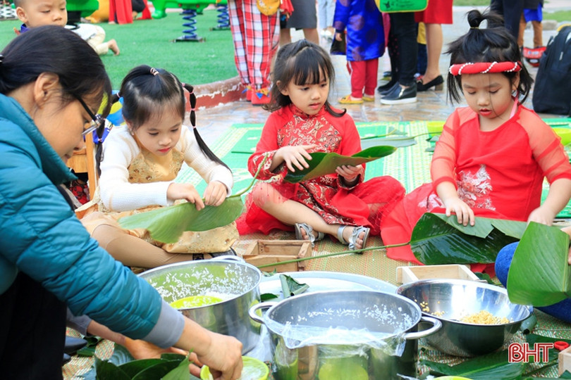 Trường Mầm non quốc tế Trung Kiên: “Gói bánh chưng cùng bé cưng...”