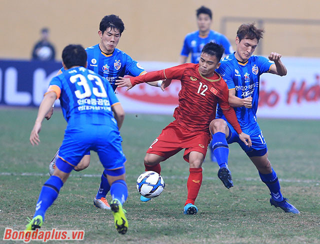 HLV Park Hang Seo tìm kiếm tài năng cho U23 Việt Nam