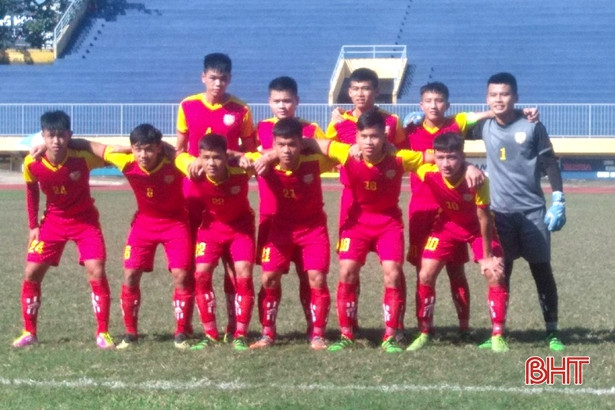 U19 Hồng Lĩnh Hà Tĩnh thắng đậm U19 Thanh Hóa 3 - 0