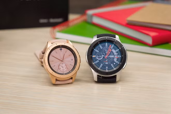Những mẫu smartwatch giảm giá mạnh cận Tết