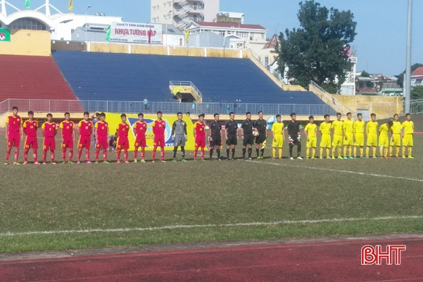 U19 Hồng Lĩnh Hà Tĩnh thắng đậm U19 Thanh Hóa 3 - 0