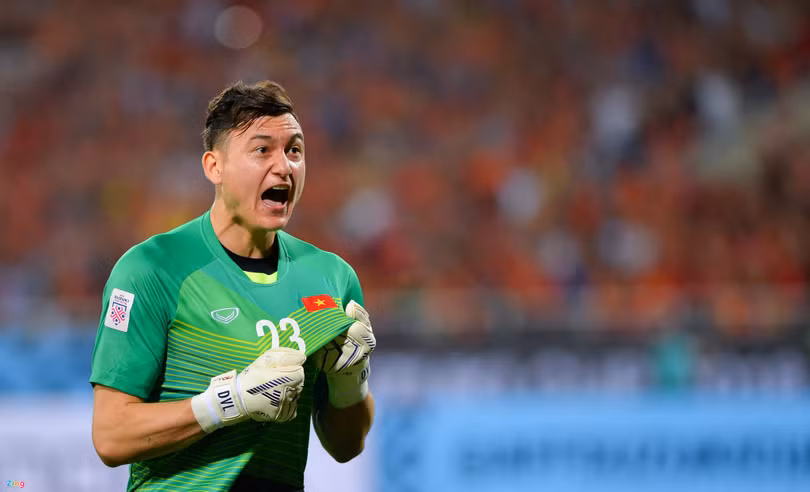 Fox Sports chấm Văn Lâm, Công Phượng điểm cao nhất đội tuyển Việt Nam trận tứ kết Asian Cup