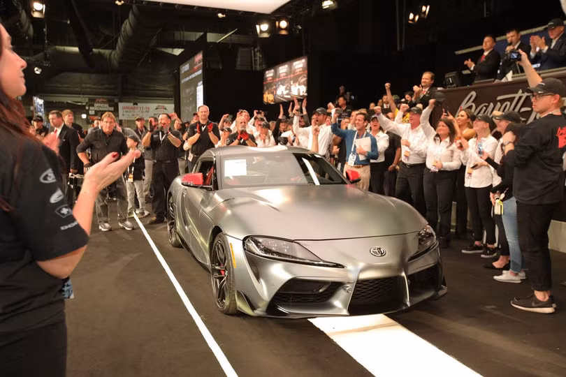 2,1 triệu USD cho chiếc Toyota Supra 2020 đầu tiên trên thế giới