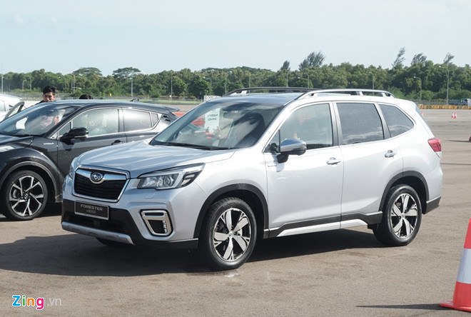 Subaru Forester nằm trong diện có thể bị lỗi trợ lực lái điện. Ảnh: Tô Tùng. Subaru dừng sản xuất tại Nhật Bản, xe về Việt Nam sẽ bị ảnh hưởng