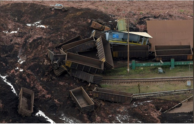 Ám ảnh hiện trường vỡ đập hồ chứa nước thải Brazil làm 200 người mất tích