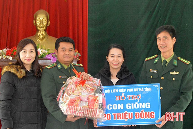 Đón tết sớm cùng đồn biên phòng “4 không”