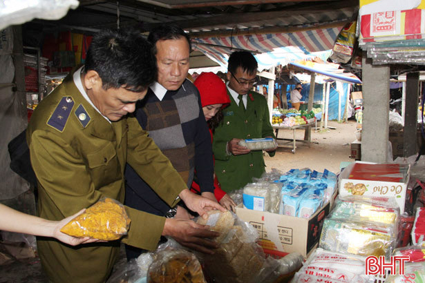 Nghi Xuân truy quét hàng giả, hàng kém chất lượng dịp Tết Nguyên đán