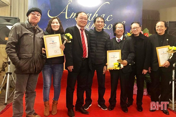 Nhạc sỹ Ngọc Thịnh đạt giải B Giải thưởng Âm nhạc Hội nhạc sỹ Việt Nam