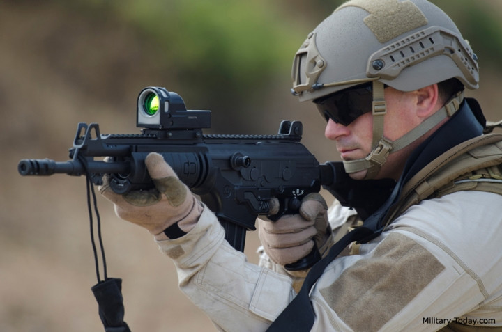 Tính năng chiến đấu đáng gờm của súng trường Galil ACE