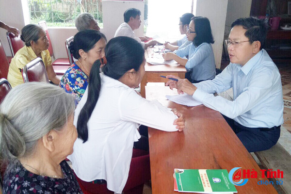 tro giup phap ly luu dong cho gan 300 nguoi dan