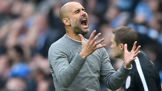 Bây giờ Pep Guardiola hẳn đã nhận ra tầm quan trọng của yếu tố lịch sử. thieu cho dua man city kho nguoc dong