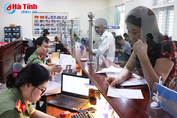 10 ngay gan 1 500 ho so de nghi cap ho chieu