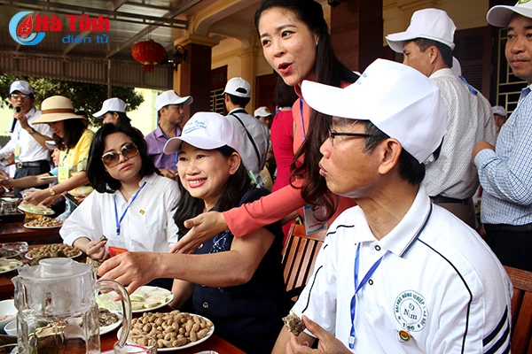 dai bieu ca nuoc an tuong voi nhung kdc kieu mau vuon mau ha tinh