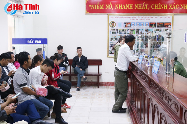 10 ngay gan 1 500 ho so de nghi cap ho chieu