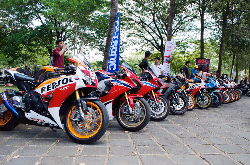 hang tram mo to va sieu xe do ve dong nai