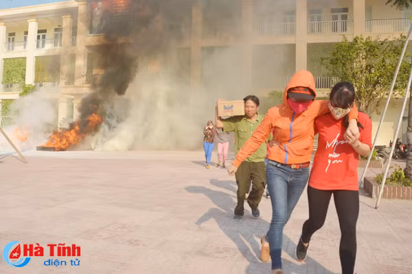 dien tap cuu hoa cuu nan o truong tieu hoc