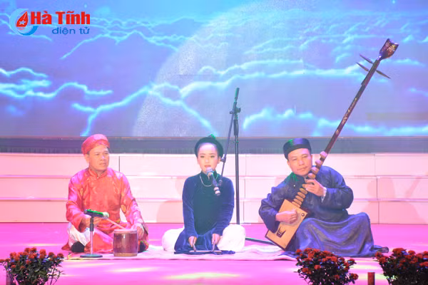 tren duoi dong long xay dung khu dan cu kieu mau vuon mau o ha tinh