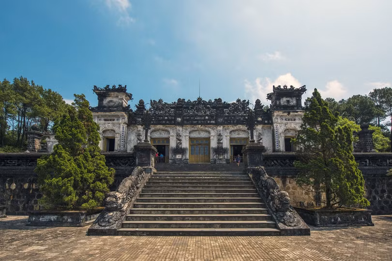 ba lang tam nhung vi vua trieu nguyen