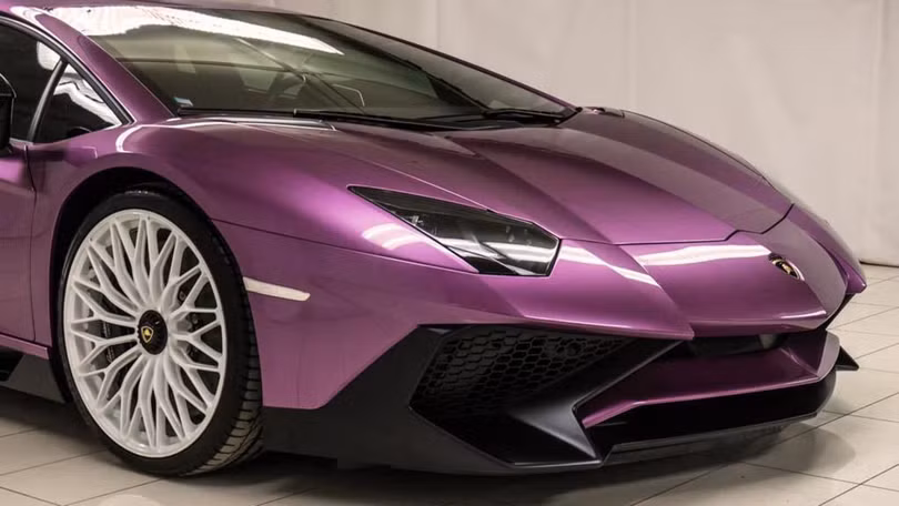 lamborghini aventador phien ban mau tim cuc hiem