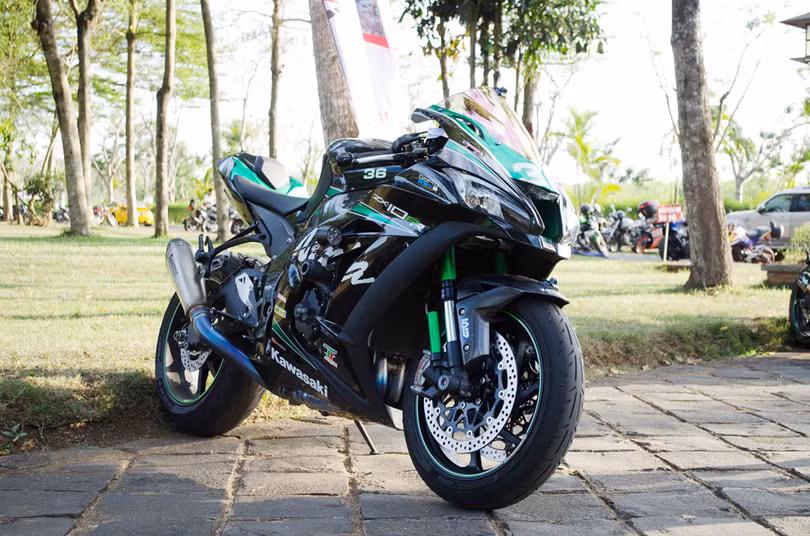 hang tram mo to va sieu xe do ve dong nai