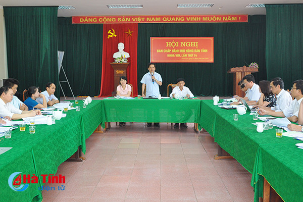 nong dan ha tinh dong gop 120 000 ngay cong lam duong giao thong